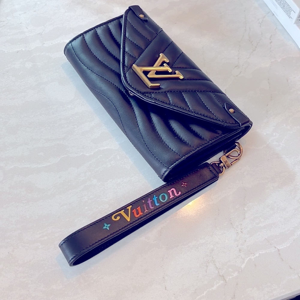 Gorgeous wrist lit ,  never used